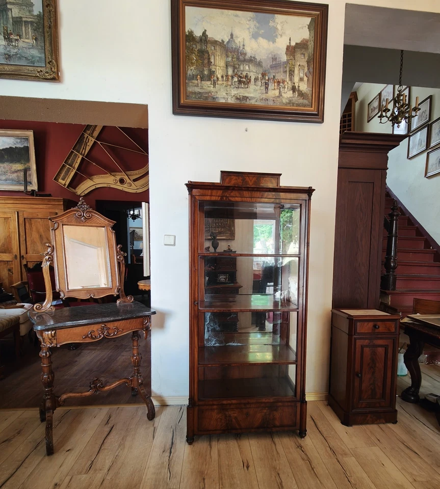 Biedermeier Vitrine Glasschrank Drei Seiten Glas mit Spiegel Mahagoni um 1839 – Bild 15