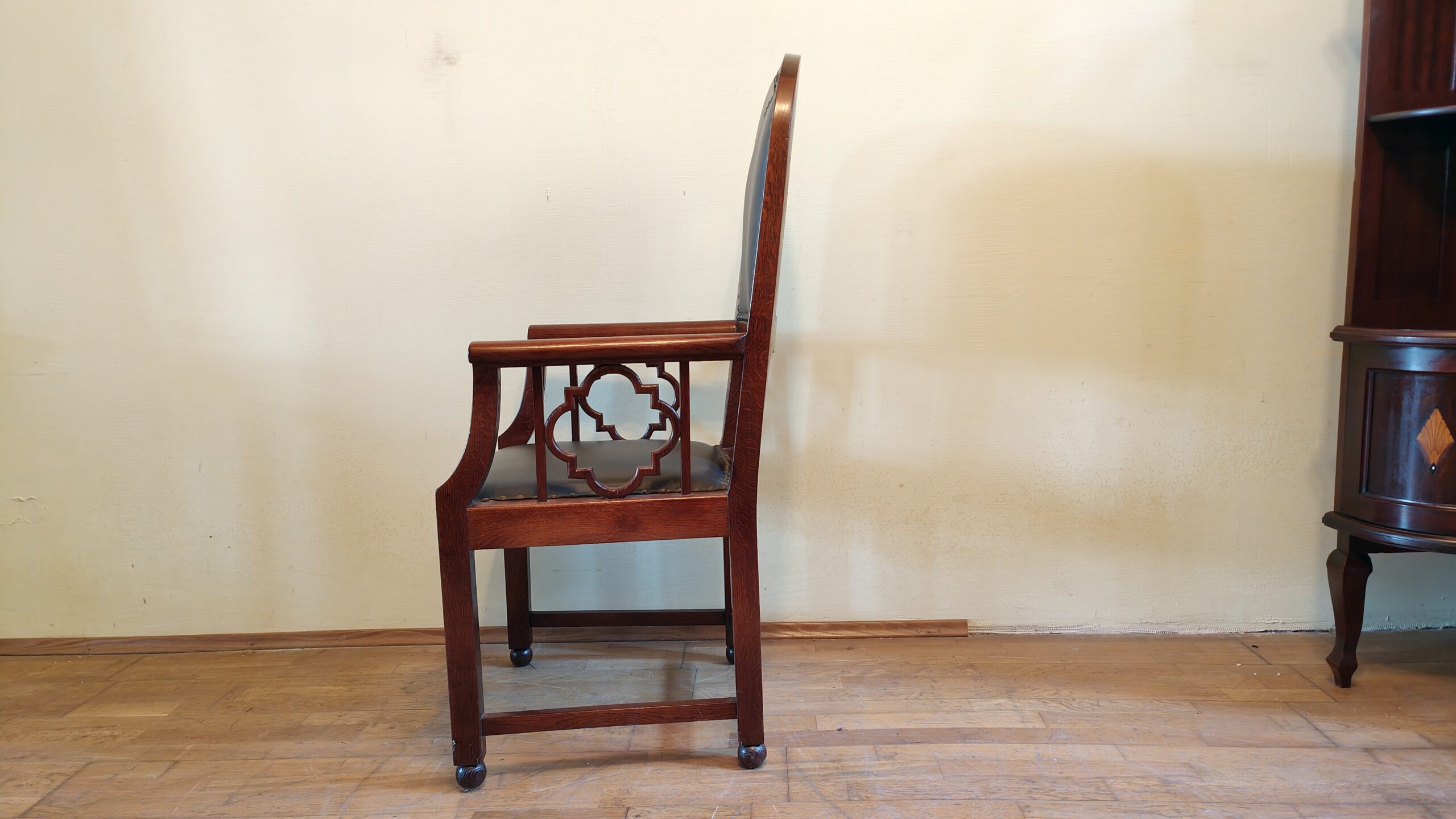 Armlehnsessel Eiche um 1900 – Chinoiserie - Nr.99 – Bild 2