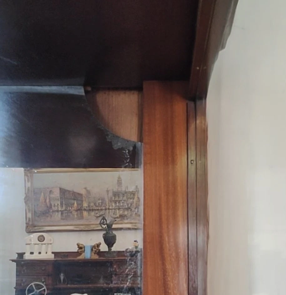 Biedermeier Vitrine Glasschrank Drei Seiten Glas mit Spiegel Mahagoni um 1839 – Bild 6