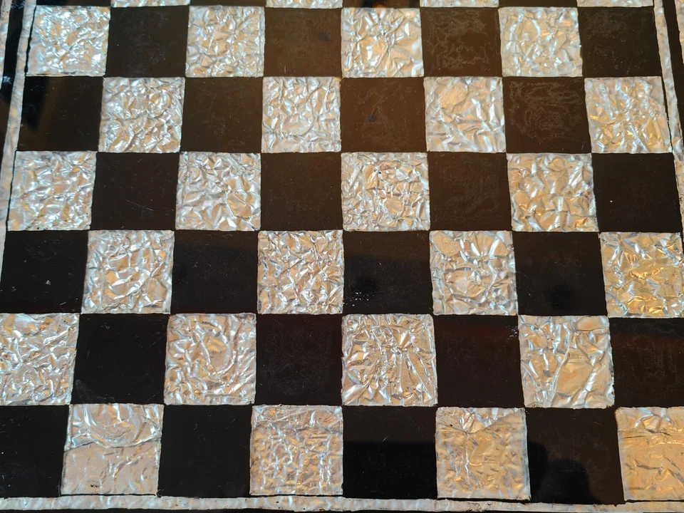 Spätbiedermeier Nähtisch Schachtisch mit Schachbrett Beistelltisch Nuss SELTEN! – Bild 11