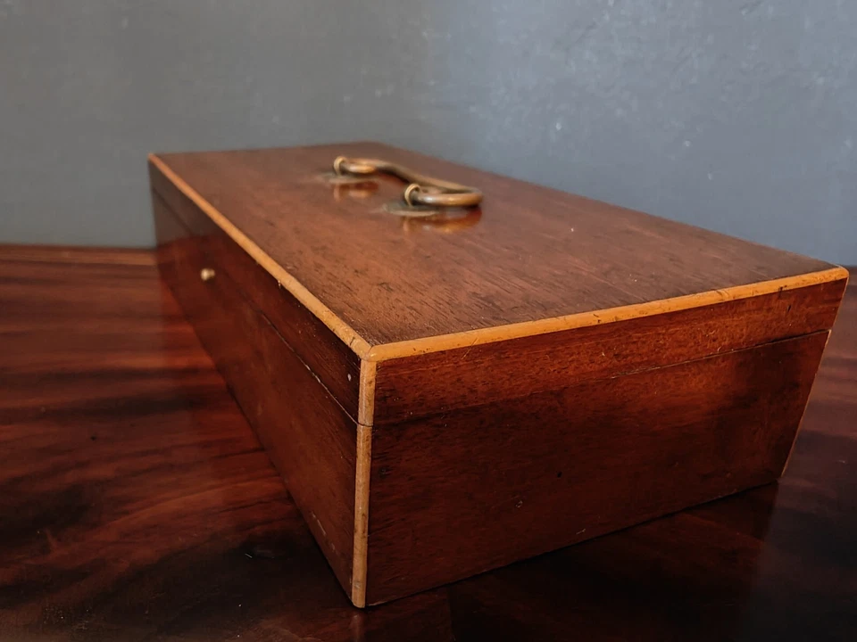 Biedermeier Schatulle Mahagoni Box antik Schmuckkästchen Holz – Bild 2