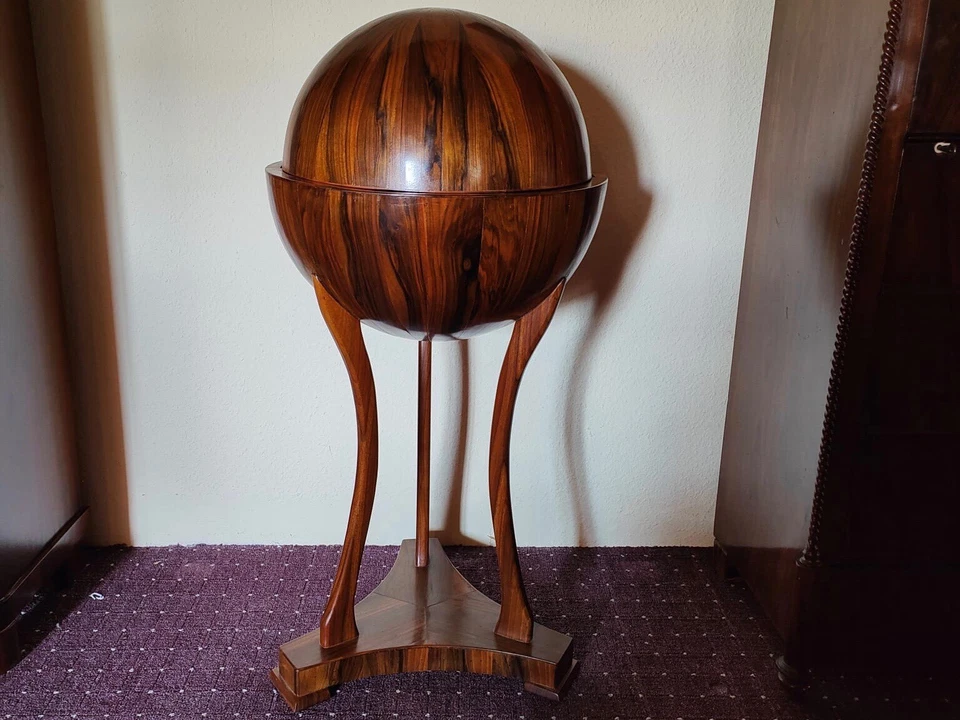 Globustisch Globusnähtisch Nuss in der Art des Biedermeier Klassizismus – Bild 8