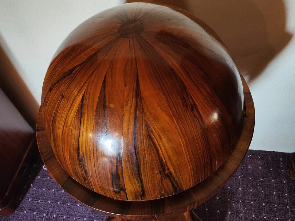 Globustisch Globusnähtisch Nuss in der Art des Biedermeier Klassizismus – Bild 3