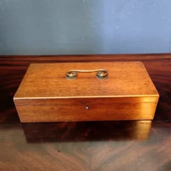 Biedermeier Schatulle Mahagoni Box antik Schmuckkästchen Holz