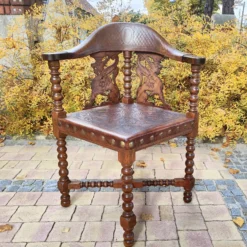 Gründerzeit Stuhl Armlehnstuhl Eckstuhl Gustav Gassman Wien Leder signiert