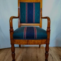 Biedermeier Empire Armlehnstuhl Sessel Fauteuil in Esche um 1820